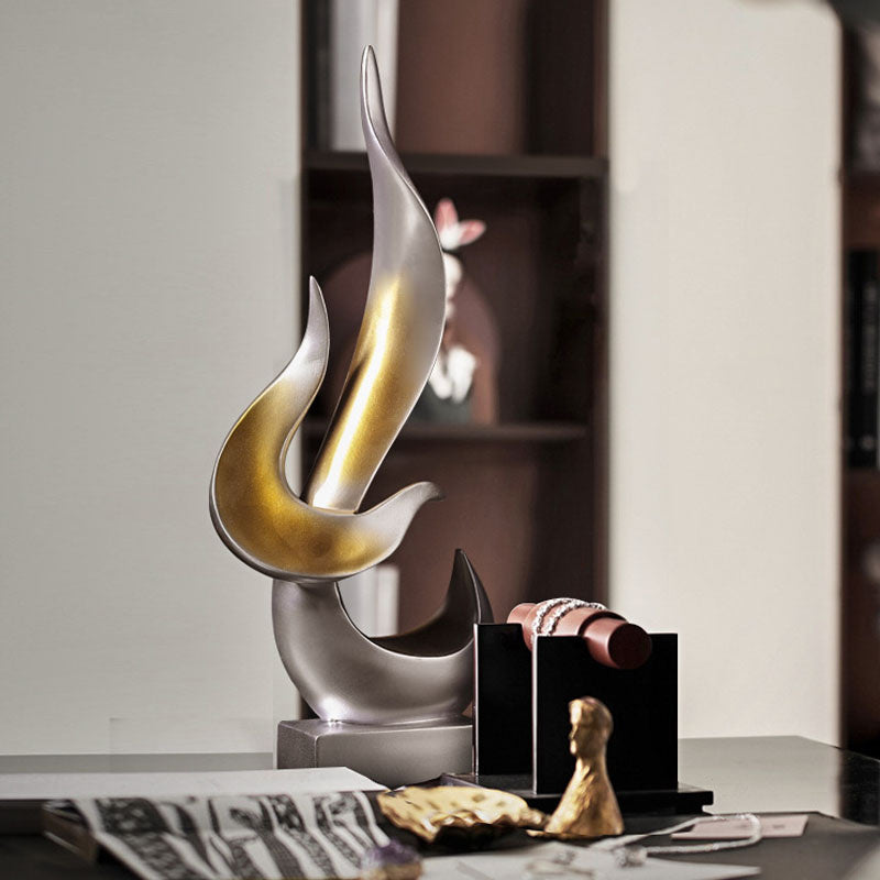 NORTHEUINS Resin Abstract Torch Figurines for Interior Home Living Room Bedroom Office Desktop Decoration Ornament Accessories